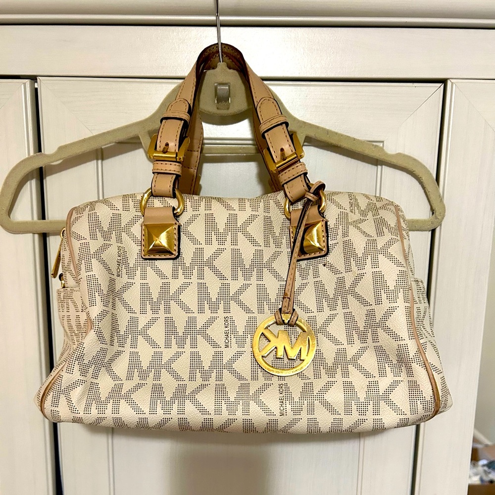 Michael Kors cream leather purse